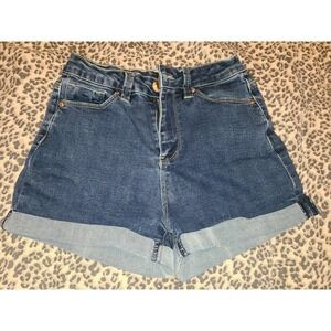 YMI Cuffed Shorts Women's Size 3 Denim High Rise Outdoor Summer Shorts (AAA)